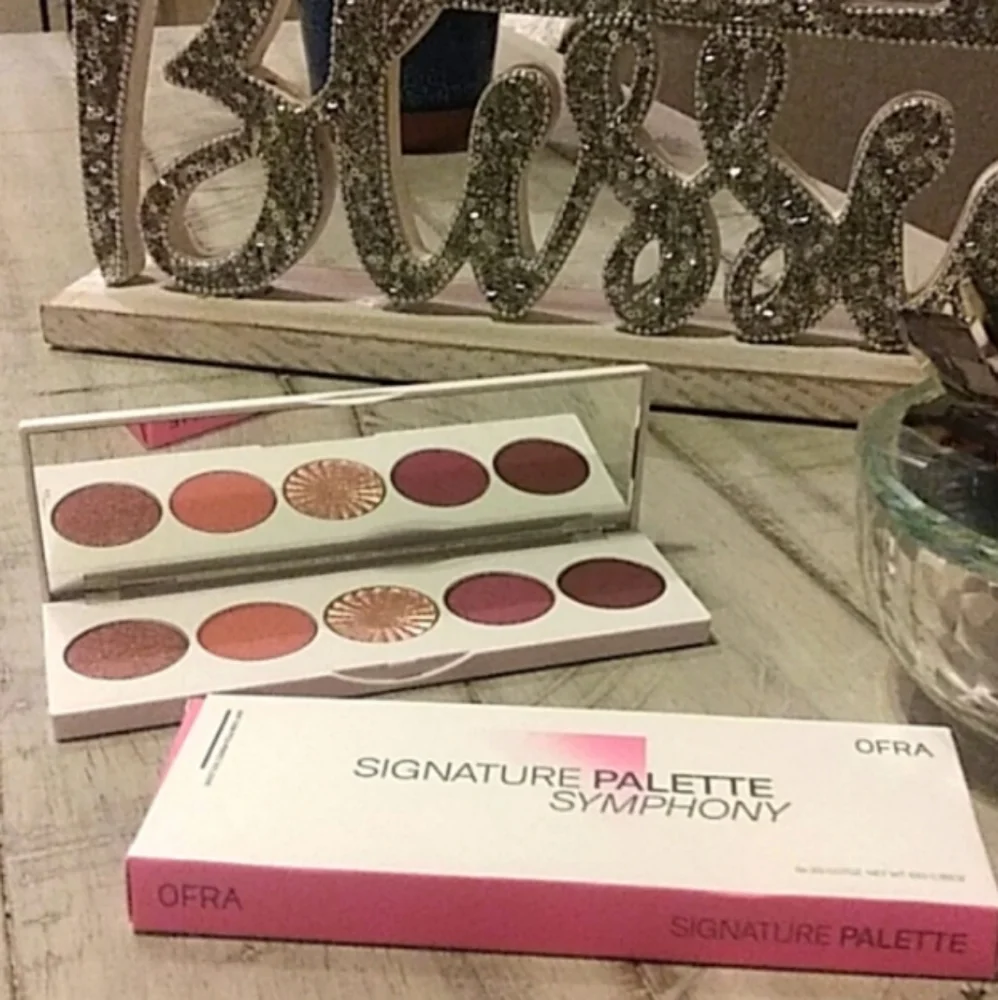 New OFRA Signature Symphony Eyeshadow Palette Women's Makeup Cosmetics